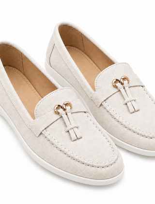 Slip-on High-end Loafers Gommino Women — A3196 Beige — studio